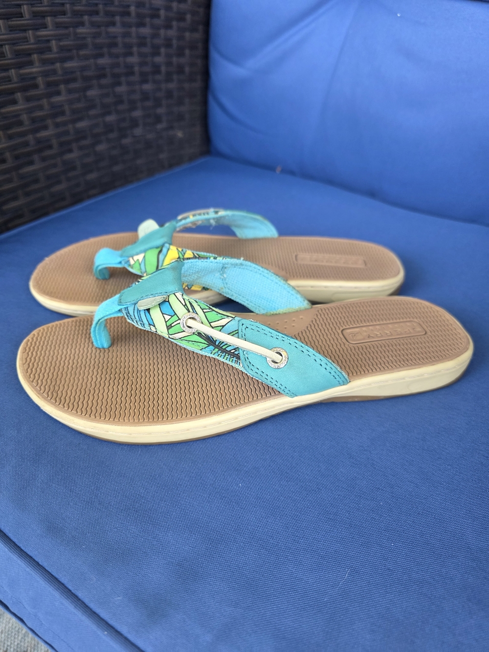 Sperry Top‑Sider Leather Flip Flops Turquoise Print Sandals Women’s 7  Summer